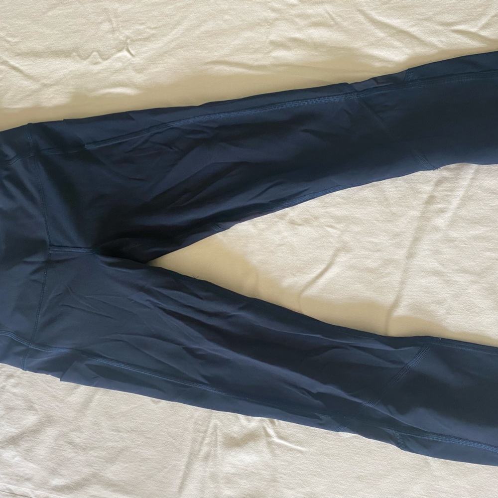 COPY - Lululemon true navy leggings